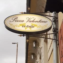 Pizza Valentino La Caffé Debrecen - Külső kép