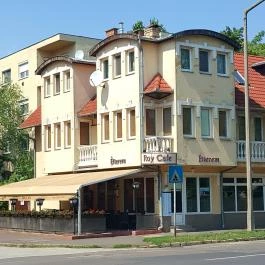 Roy Café & Restaurant Debrecen - Külső kép