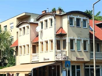 Roy Café & Restaurant Debrecen