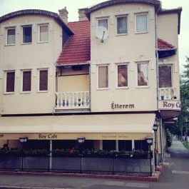 Roy Café & Restaurant Debrecen - Külső kép