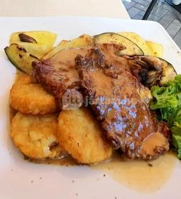 Roy Café & Restaurant