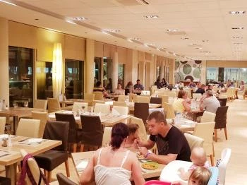 Sanse Café & Restaurant Velence