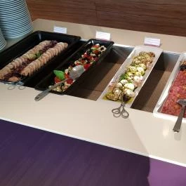 Sanse Café & Restaurant Velence - Étel/ital