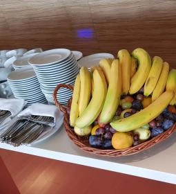 Sanse Café & Restaurant