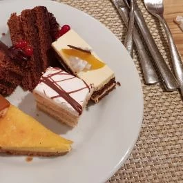 Sanse Café & Restaurant Velence - Étel/ital