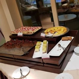 Sanse Café & Restaurant Velence - Étel/ital