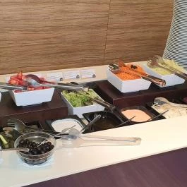 Sanse Café & Restaurant Velence - Étel/ital