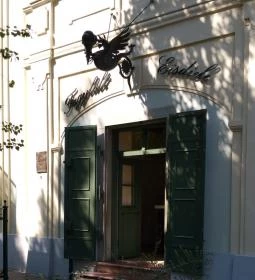 Százéves Cukrászda