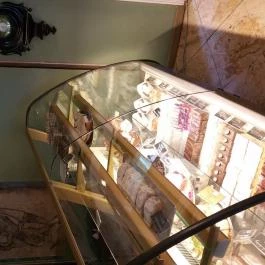 Százéves Cukrászda Gyula - Étel/ital