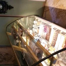 Százéves Cukrászda Gyula - Belső