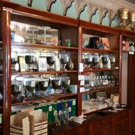 Százéves Cukrászda Gyula - Belső