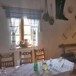 Tuba Tanya Nagyhegyes - Belső