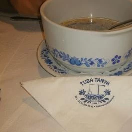 Tuba Tanya Nagyhegyes - Étel/ital