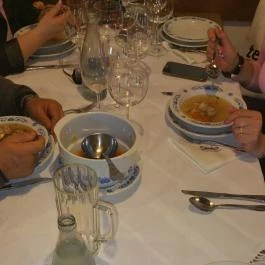 Tuba Tanya Nagyhegyes - Étel/ital