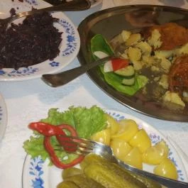 Tuba Tanya Nagyhegyes - Étel/ital