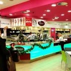 Tutti Gelati Kávézó & Fagyizó Fórum Debrecen - Belső