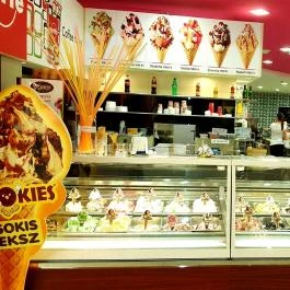 Tutti Gelati Kávézó & Fagyizó Fórum Debrecen - Belső