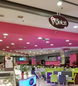 Tutti Gelati Kávézó & Fagyizó Fórum