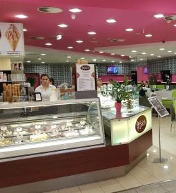 Tutti Gelati Kávézó & Fagyizó Fórum