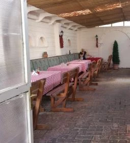 Víg Molnár Vendéglő