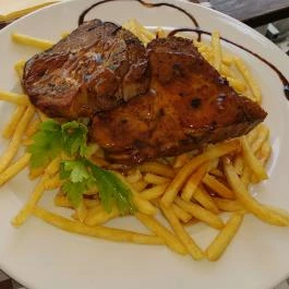 Régi Vigadó Debrecen - Étel/ital