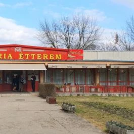 Viktória Étterem Debrecen - Külső kép