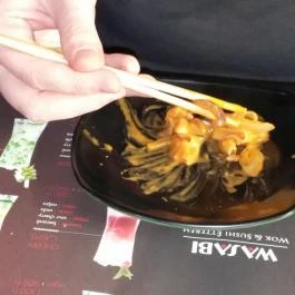 Wasabi Running Sushi & Wok Restaurant, Debrecen - Étel/ital