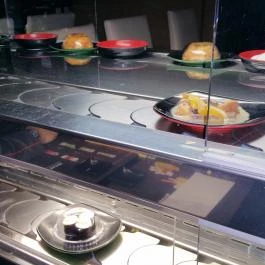 Wasabi Running Sushi & Wok Restaurant, Debrecen - Étel/ital