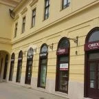 Yummy Debrecen - Külső kép