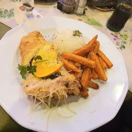 Zöld Angyal Vendéglő és Bowling Club Budapest - Étel/ital