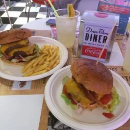 WOW American Retro Diner, Budapest - Étel/ital