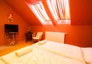 Malom Club Panzió Baja