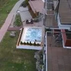 Hotel Ózon & Luxury Villas Mátraháza - Medence/kert