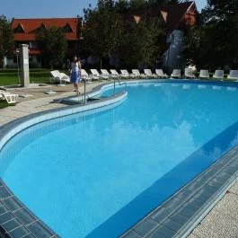 Abbázia Country Club Nemesnép - Medence/kert