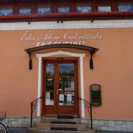 Édes Álom Cukrászda Szerencs - Külső kép