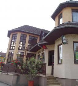 Favorit Fogadó & Étterem