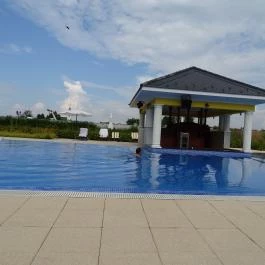 Forgách Kastély Mándok - Medence/kert