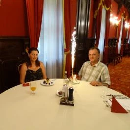 Forgách Kastély Mándok - Vendéglátás