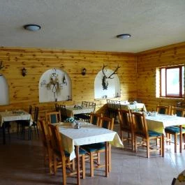 Gasthaus Étterem Szilvásvárad - Belső