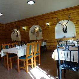Gasthaus Étterem Szilvásvárad - Belső