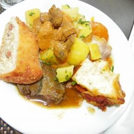 Abacus Business & Wellness Hotel, Herceghalom - Vendéglátás