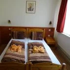 Hungária Panzió Miskolctapolca - Szobák