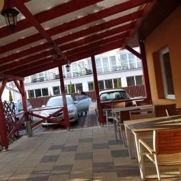 Hungária Panzió Miskolctapolca - Medence/kert