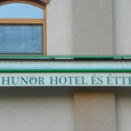 Hunor Hotel és Étterem Vásárosnamény - Külső kép