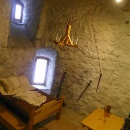 Kisnánai Várrom és Népi Műemlék, Kisnána - 