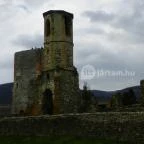 Kisnánai Várrom és Népi Műemlék Kisnána - 