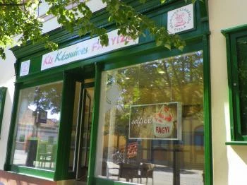 Selfice Önmegvalósító Fagylalt Gyula