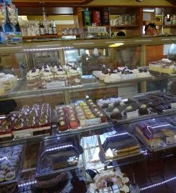 Szerencsi Bonbon - Gyár utca