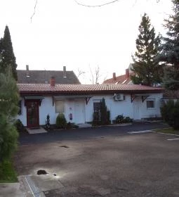 Szivárvány Panzió 