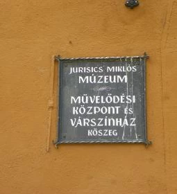 Városi Múzeum - Vármúzeum